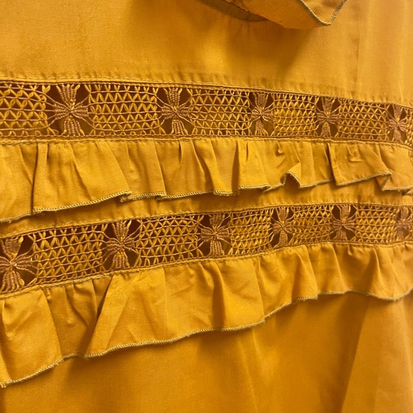 Margarita Mercantile Golden Blouse - Picture 4 of 9
